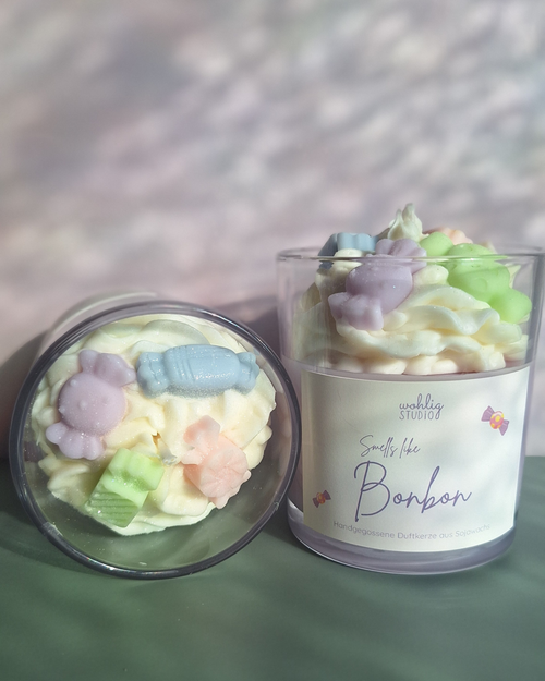 Dessertkerze Bonbon duftet nach Süßigkeiten und sieht zum anbeißen aus